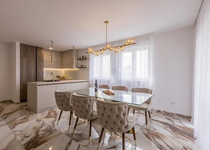 Luxury Allegro * Podstrana